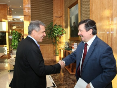 Встреча Президента РТ Р.Н.Минниханова с руководителем А...