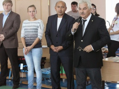 Соревнования по бадминтону в рамках сельской спартакиад...