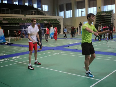 Чемпионат РТ по бадминтону 2014 - парный и смешанный ра...
